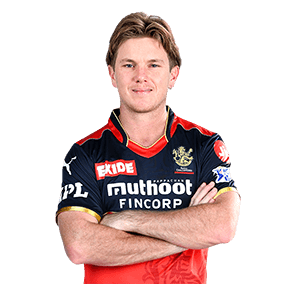 Adam Zampa in action for SRH