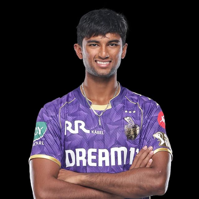 Angkrish Raghuvanshi in action for KKR