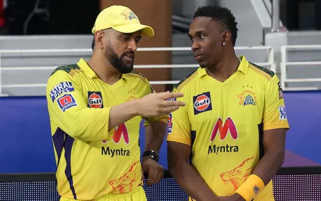 Dwayne Bravo Reveals MS Dhoni's Masterclass Advice on Prioritizing Player Value