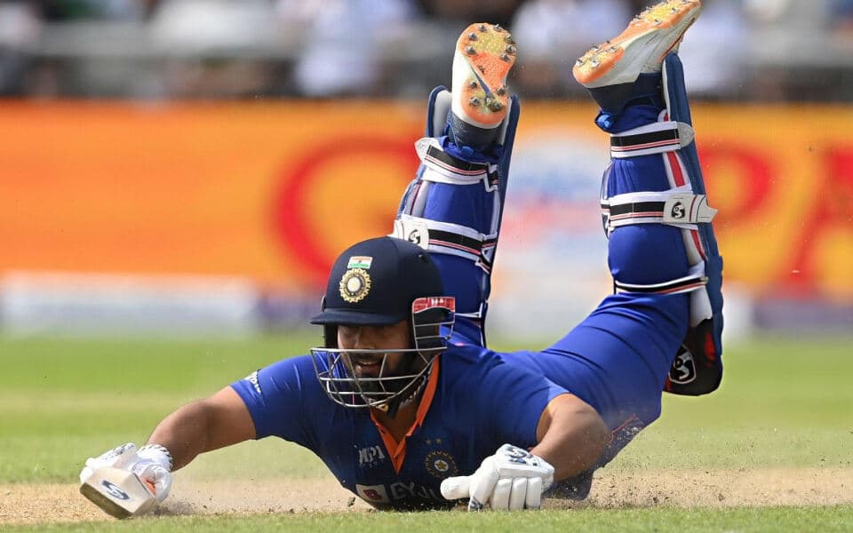'Generational Talent': Aakash Chopra Questions Team India's Handling of Rishabh Pant in ODIs