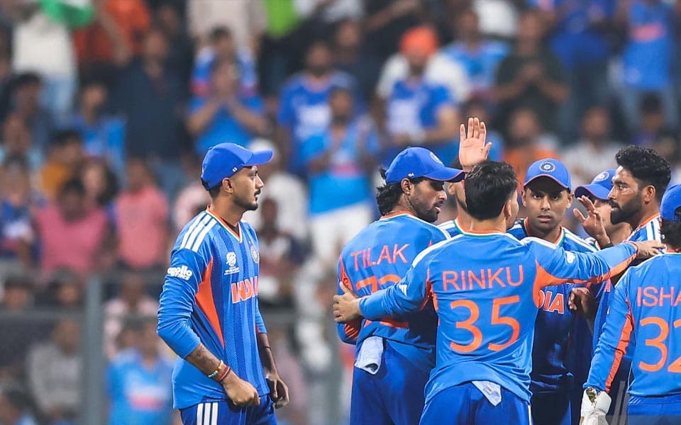 GT Pacer Mohammed Siraj Shines in Unexpected T20I Return After 557 Days