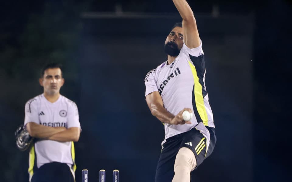 Irfan Pathan Challenges Mohammed Shami to 'Create Havoc' in IPL 2026 for India Comeback