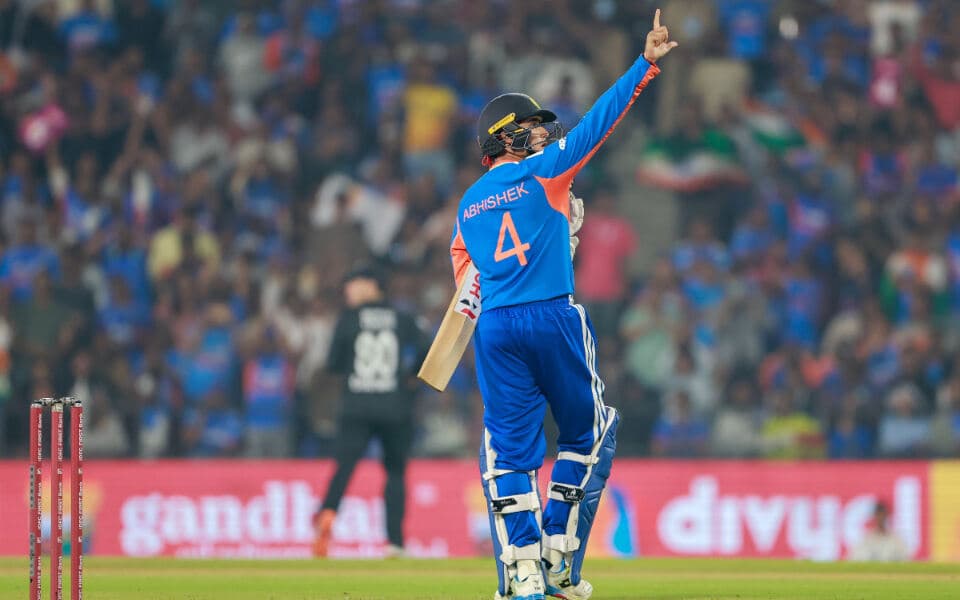 SRH Opener Abhishek Sharma’s Explosive Wankhede Form Tipped to Dominate India’s World Cup Opener